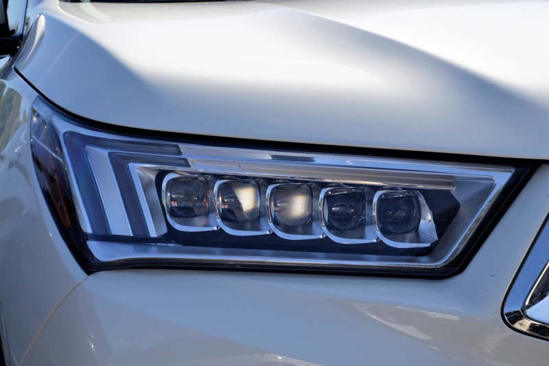 concession-auto-VALDEBLORE-min_acura-headlamp-2834131